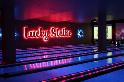 bowling alley build out lucky strike 01