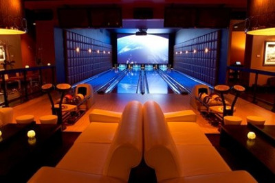bowling alley build out lucky strike 03